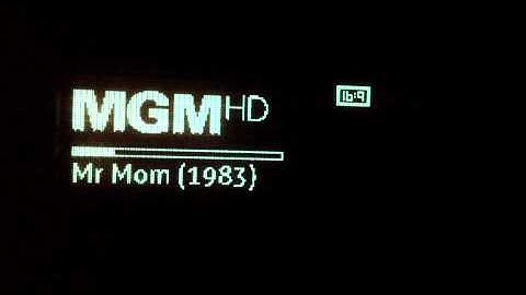 Vu+ Ultimo VFD display with picons