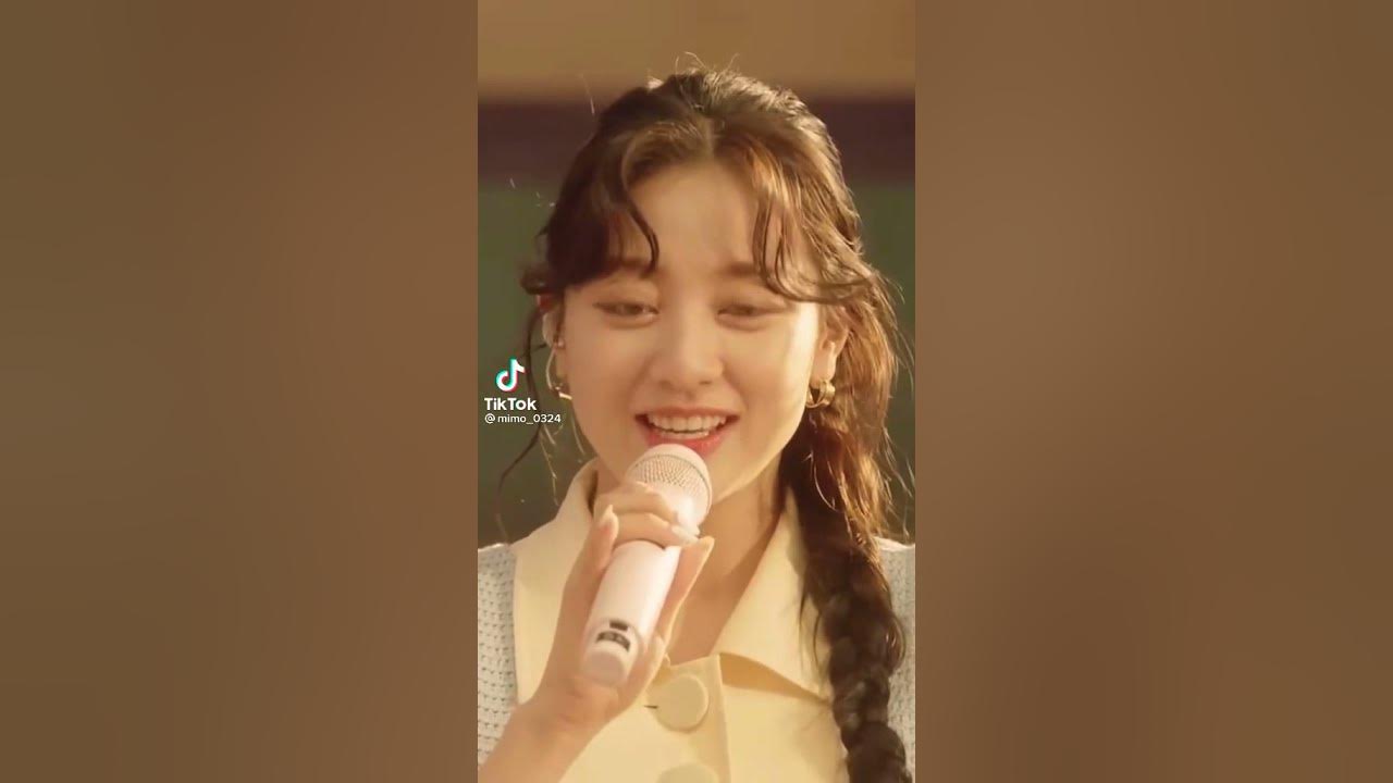 Jihyo speak japanese - YouTube