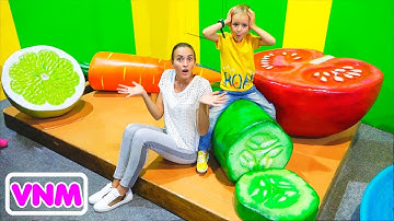 Ngôi nhà mơ ước của người khổng lồ Vlad và Mom