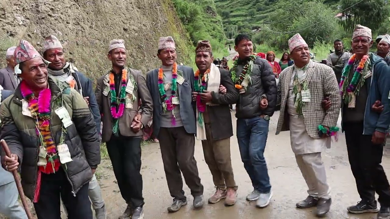 मागे रावत र पानसरा थापाको धमाके दार प्रस्तुती सतरी लग्याको मान्छ,  क्या निको खान्छ, २०८२-०४-२६