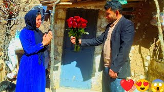 Download Lagu This young man's actions shocked the homeless mother!😱 MP3