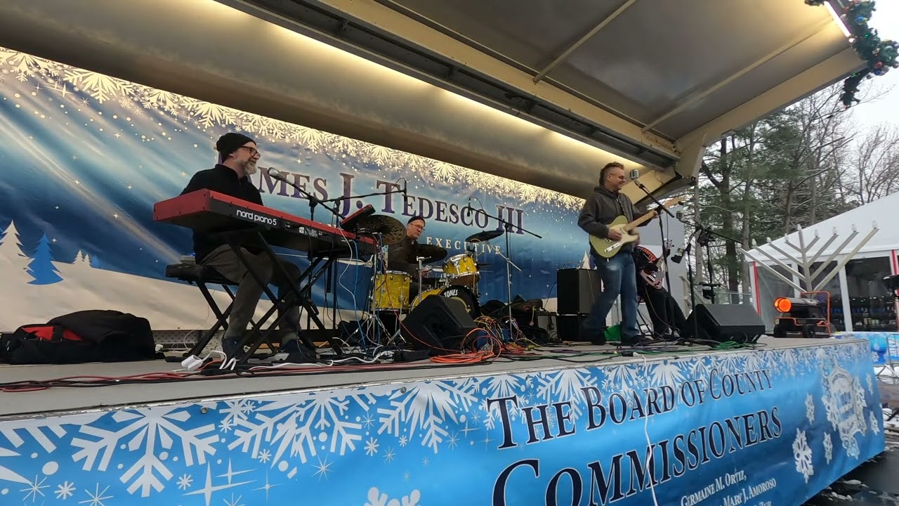 Route 66 - The Mad Slap Tones (Live) | Vintage Car Trip at Winter Wonderland 12-28-25