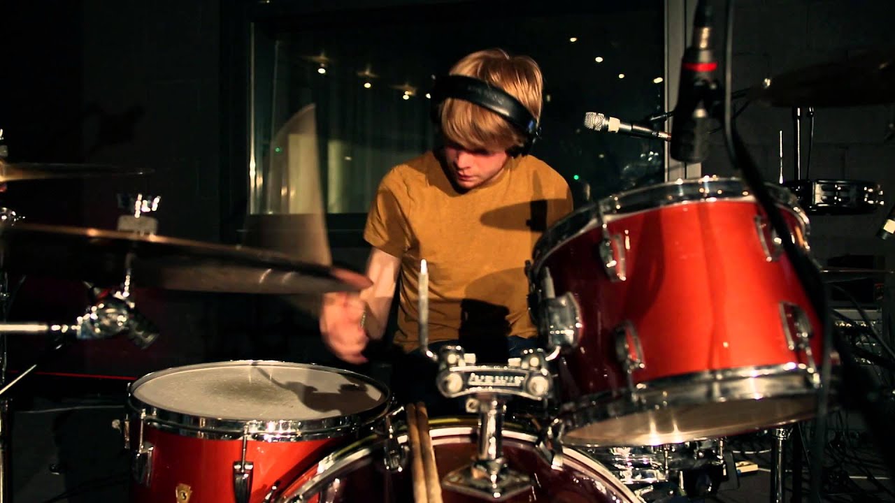 Watch The Devilles - Time To Dance // Live @ PANDA SESSIONS on YouTube Watch The Devilles - Time To Dance // Live @ PANDA SESSIONS on YouTube