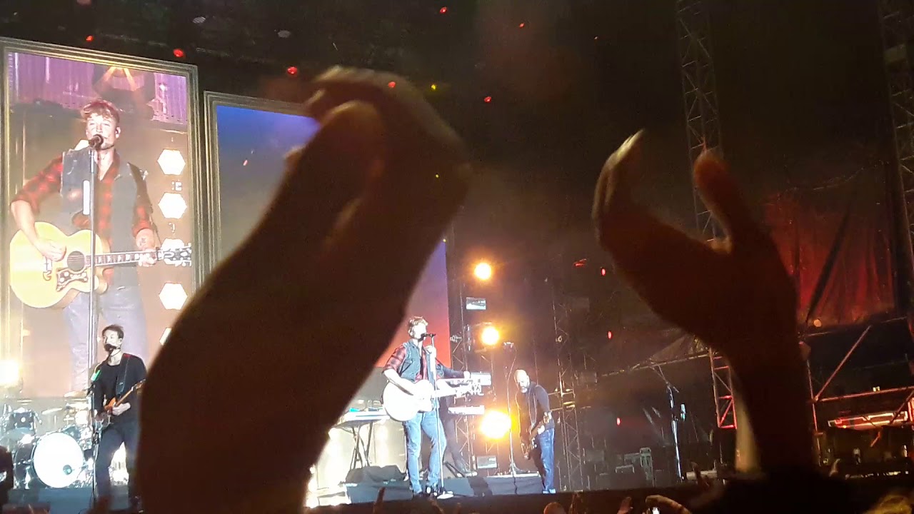 Sunrise Avenue Königsplatz München - Point of no Return - YouTube
