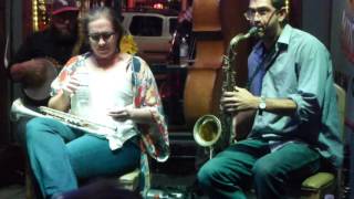 Berton and Kessel's 'Sobbin' Blues' played by The Shotgun Jazz Band. chords