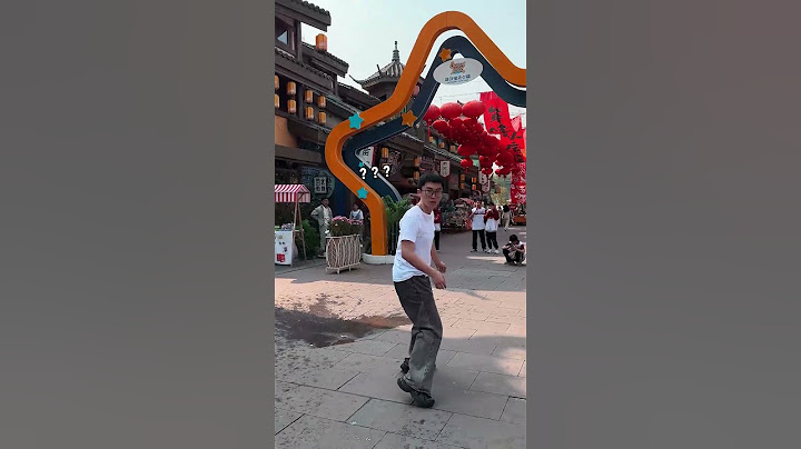 A Young Man Born In The 2000s Performed On The Street And Got Into A Steel Ring#acrobatics
