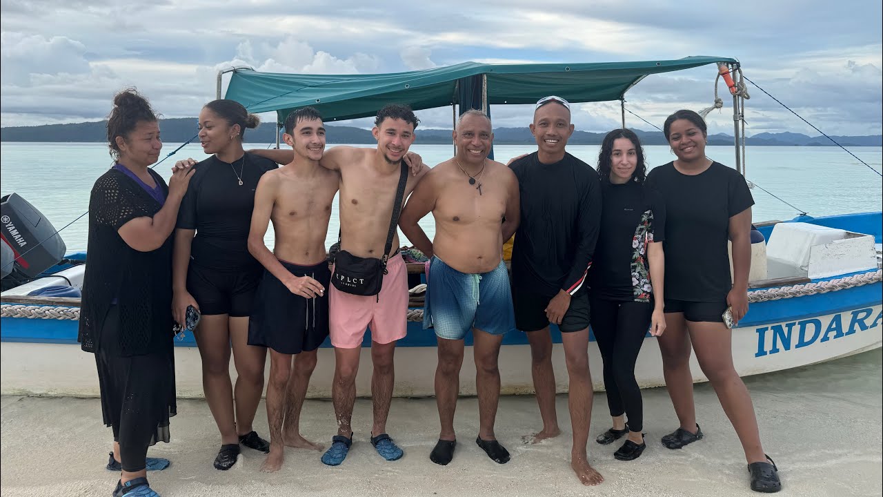 Rame 2 di Pulau Jembuba Raja Ampat Papua Barat