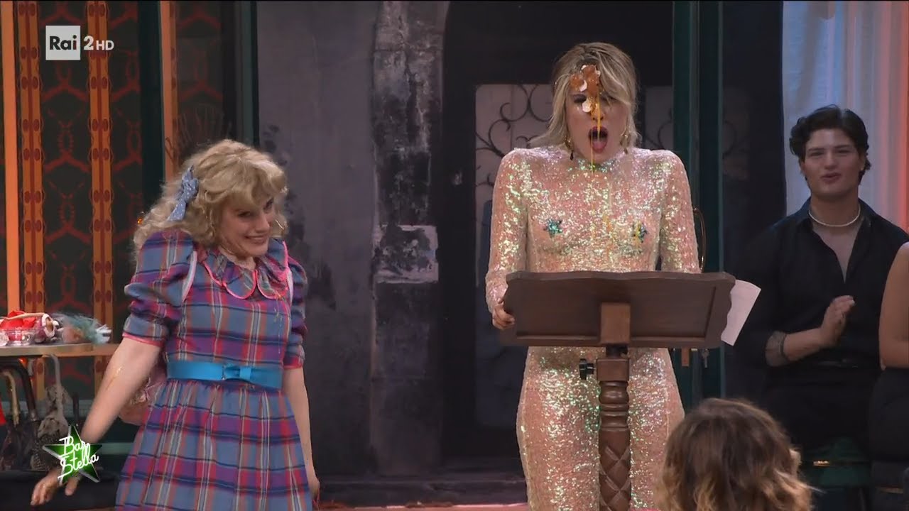 La bambina del passato e del futuro - Bar Stella 24/05/2023