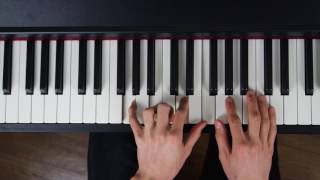 Leçon de piano n°5 : Tutoriel La java bleue