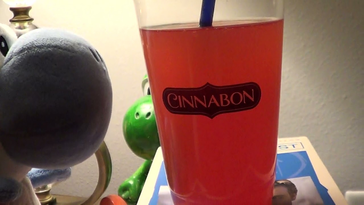 Drink Review of Raspberry Lemonade From Cinnabon - YouTube