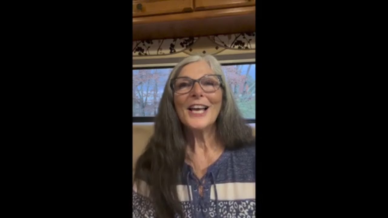 How To Declutter When You Have No Time #shorts - YouTube