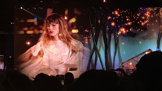 Cardigan - Taylor Swift Live at Eras Tour Melbourne N2