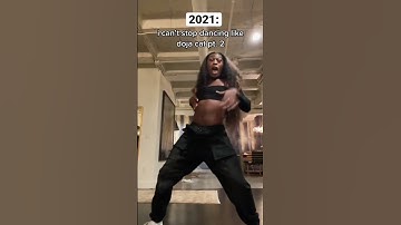 Thumbnail of i went from dancing LIKE doja cat to dancing WITH doja cat #shorts