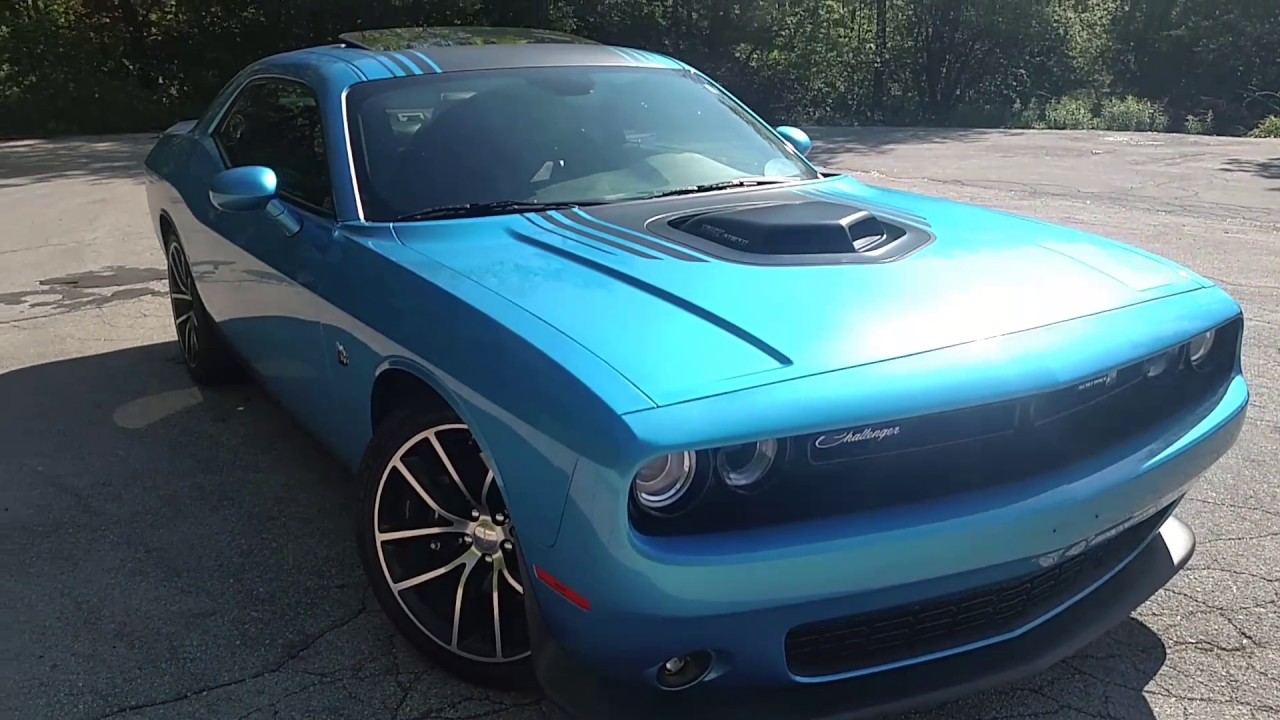 Dodge challanger  scat pack shaker 392 review
