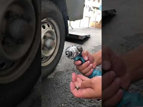 台南 財成五金 MK-POWER 起子機/板手機 （兩用快速轉接頭）機實測。