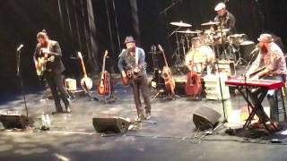 Lion Bear Fox Shine Live At The Port Theatre