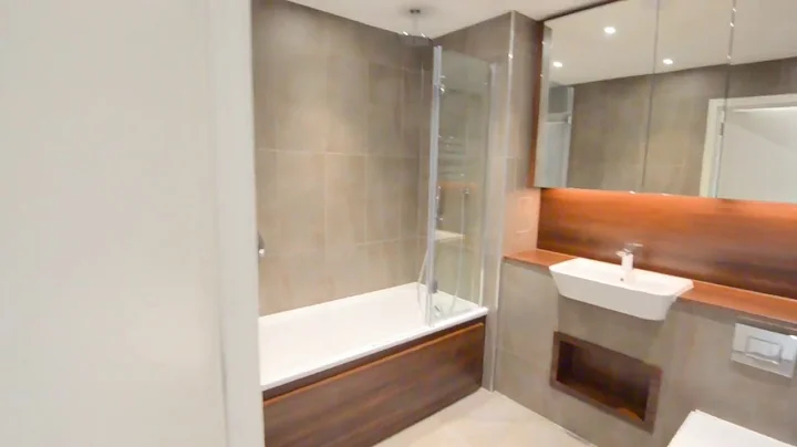 Brent House, Nine Elms, SW8  - 1 Bedroom Apartment 560 Sq ft