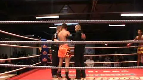 Garuda Gym - Felipe Barrosda Costa vs Peter Ostrow...