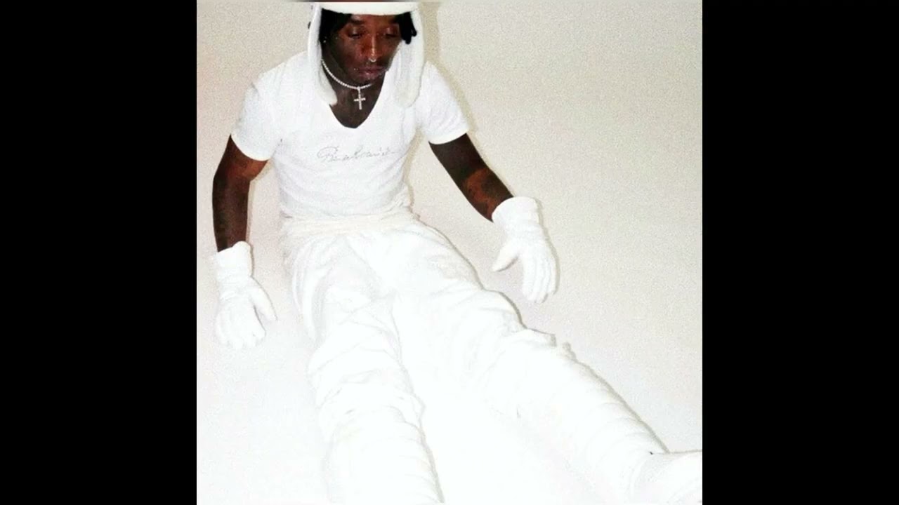 Lil Uzi Vert x Akachi Melodic Glo Type Beat - 