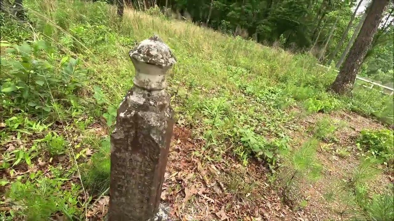 SO MANY Abandoned Cemeteries: This One is Very Close to Gone