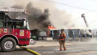 Crews battle smoky fire in Edwardsville