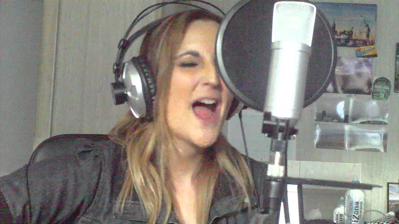 "Breakdown" Alice Russell Acoustic Cover by Katy Tunbridge Music Video