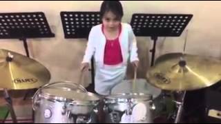 Esang De Torres - Drums