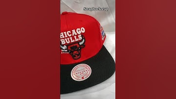 Original caps! #chicagobulls