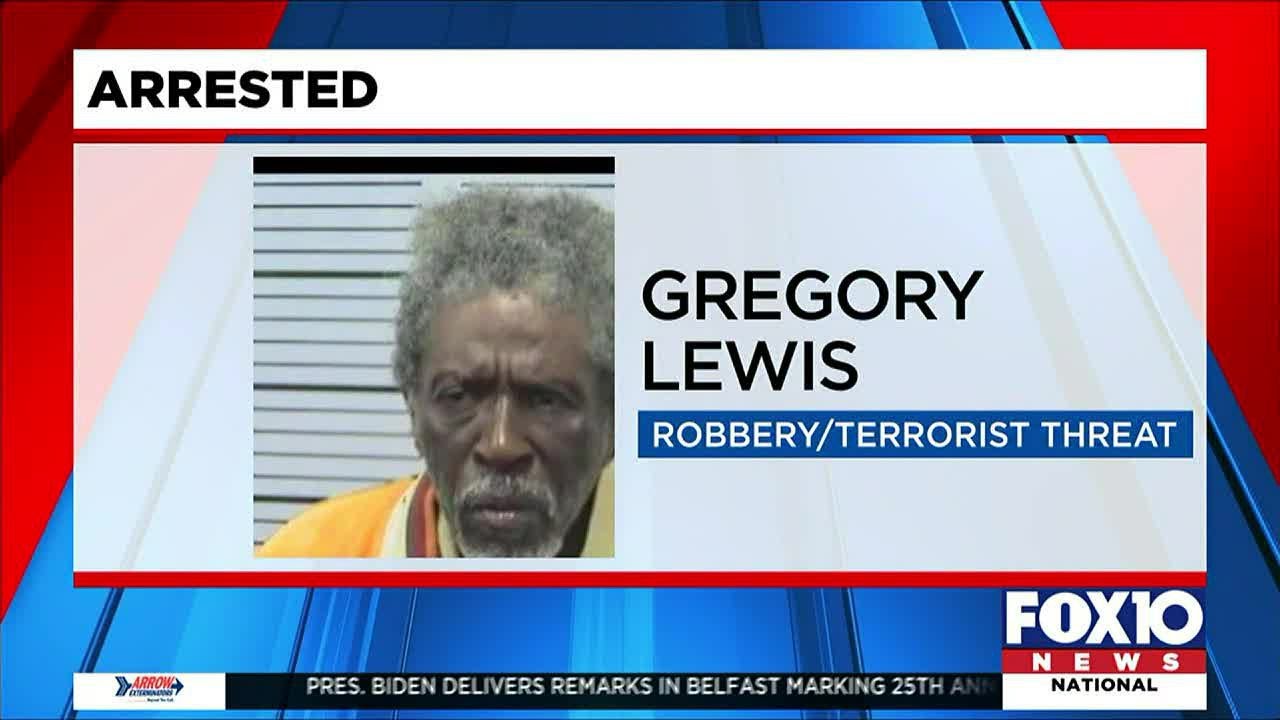 Man charged with robbery and making terroristic threats at Walmart ...