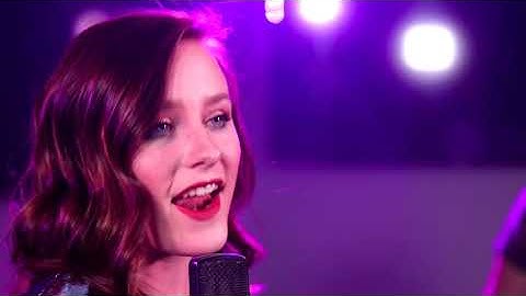 I Kissed a Girl Cover version - Cover performance video thumbnail