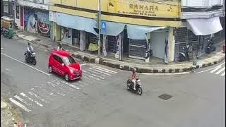 Arus Lalu Lintas di Simpang Ciamis