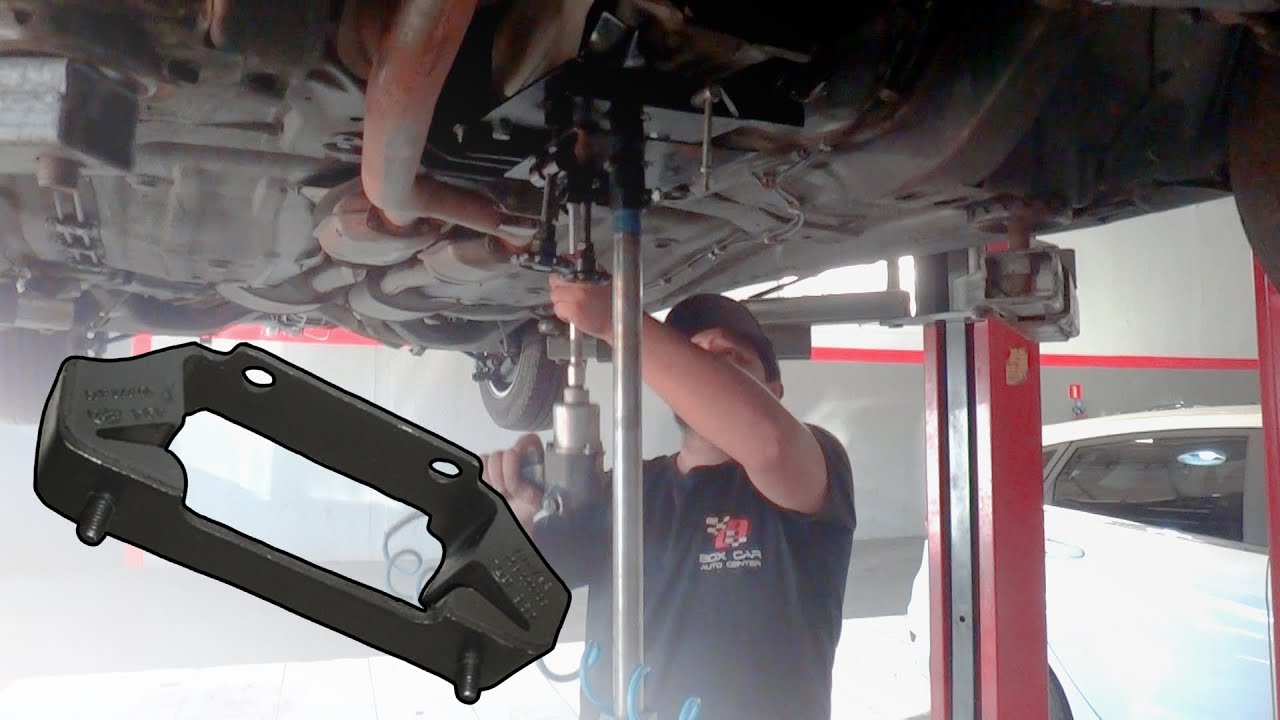 Omega estava estralando ao arrancar! Troca do Coxim de Cambio [Ft. Box Car Auto Center]