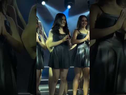 tujhe hath pakad ke ghumao to gol gol #baby Shaka Laka Boom Boom shakala Viral #hot #dance #short