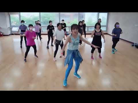愛情你想的比我閣較偉大-茄子蛋 Choreography by Krista / Zumba