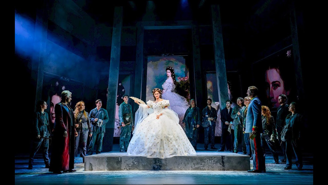 Elisabeth Musical Amsterdam Highlights (Pia Douwes, Milan van Waardenburg)