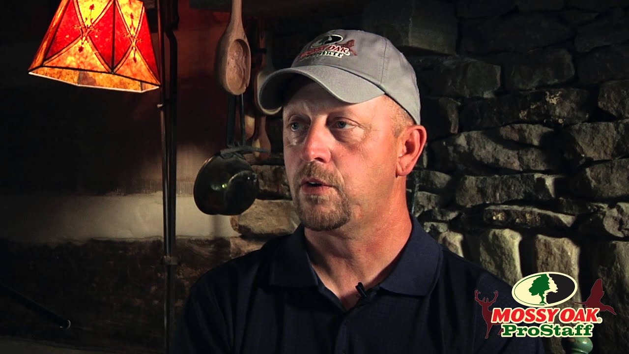 How to Hunt Turkeys in the FallMossy Oak Pro Staff Perry Peterson