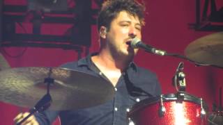 Lover of the Light (end of) - Mumford & Sons London O2 Arena 10th December 2015