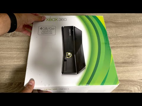 Xbox 360 4GB Bundle Unboxing