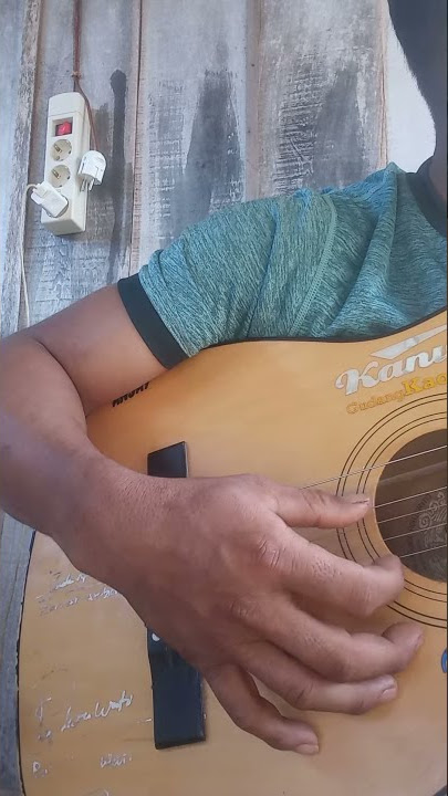 lagu Thomas, butiran sandiwara cinta