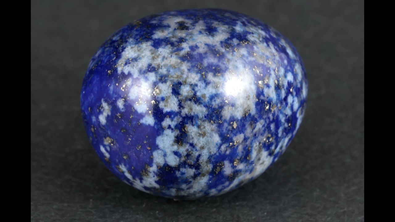 ラピスラズリ 原石 磨き 21.0g / Lapis Lazuli - YouTube