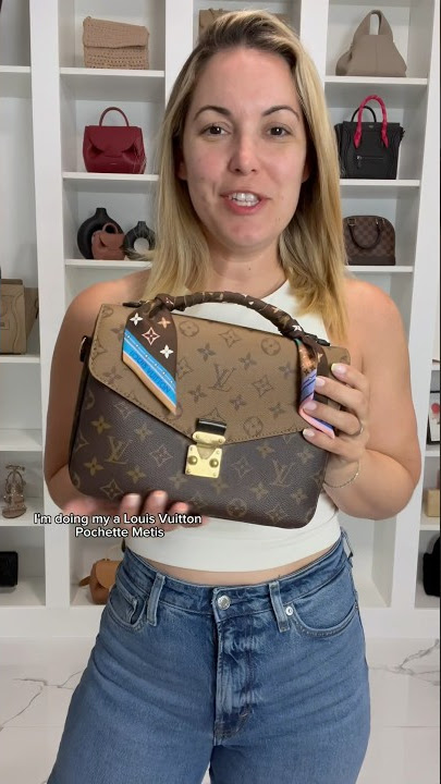 Louis Vuitton Pochette Métis with scarf