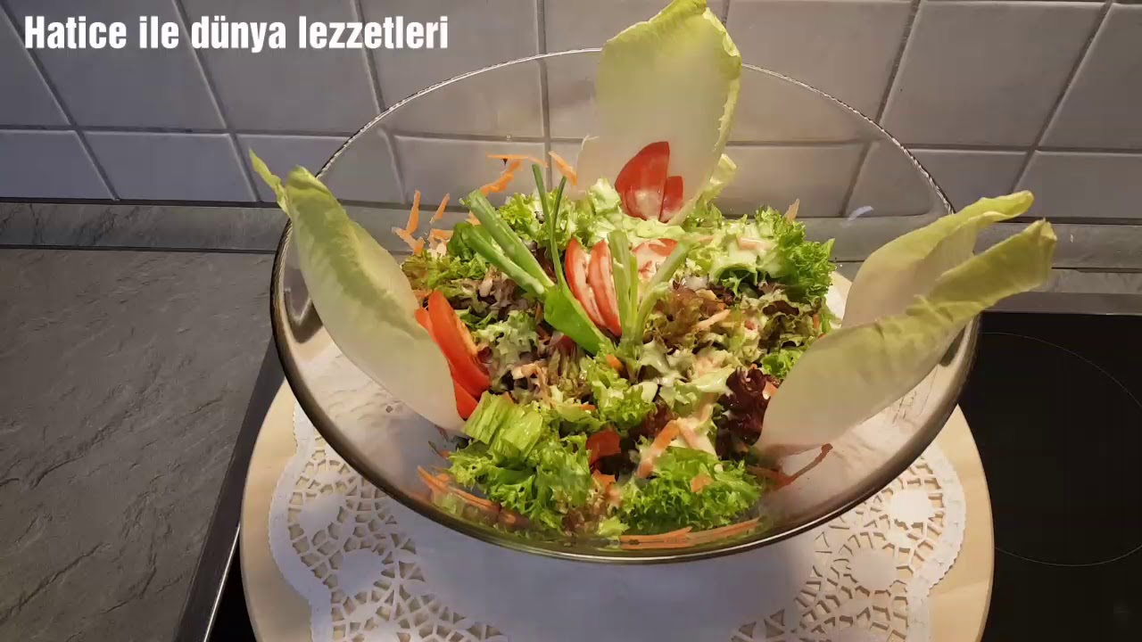 Izgara Somonlu Avokado Salatası Tarifi – Yemek Tarifleri Izgara Somonlu Avokado Salatası Tarifi – Yemek Tarifleri
