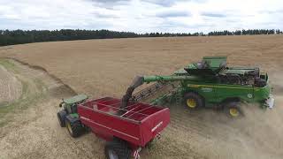 BIG JOHN DEERE X9 1000 - HARVEST CANOLA. TATRA PHOENIX JOHN DEERE 8345 + HORSCH. SKLIZEŇ ŘEPKY.