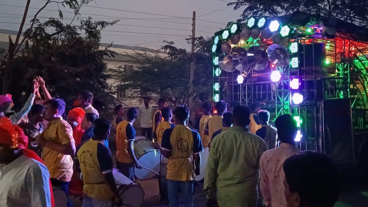 natrang tune | special | sf medhe banjo party khamgaon | in chikhli....