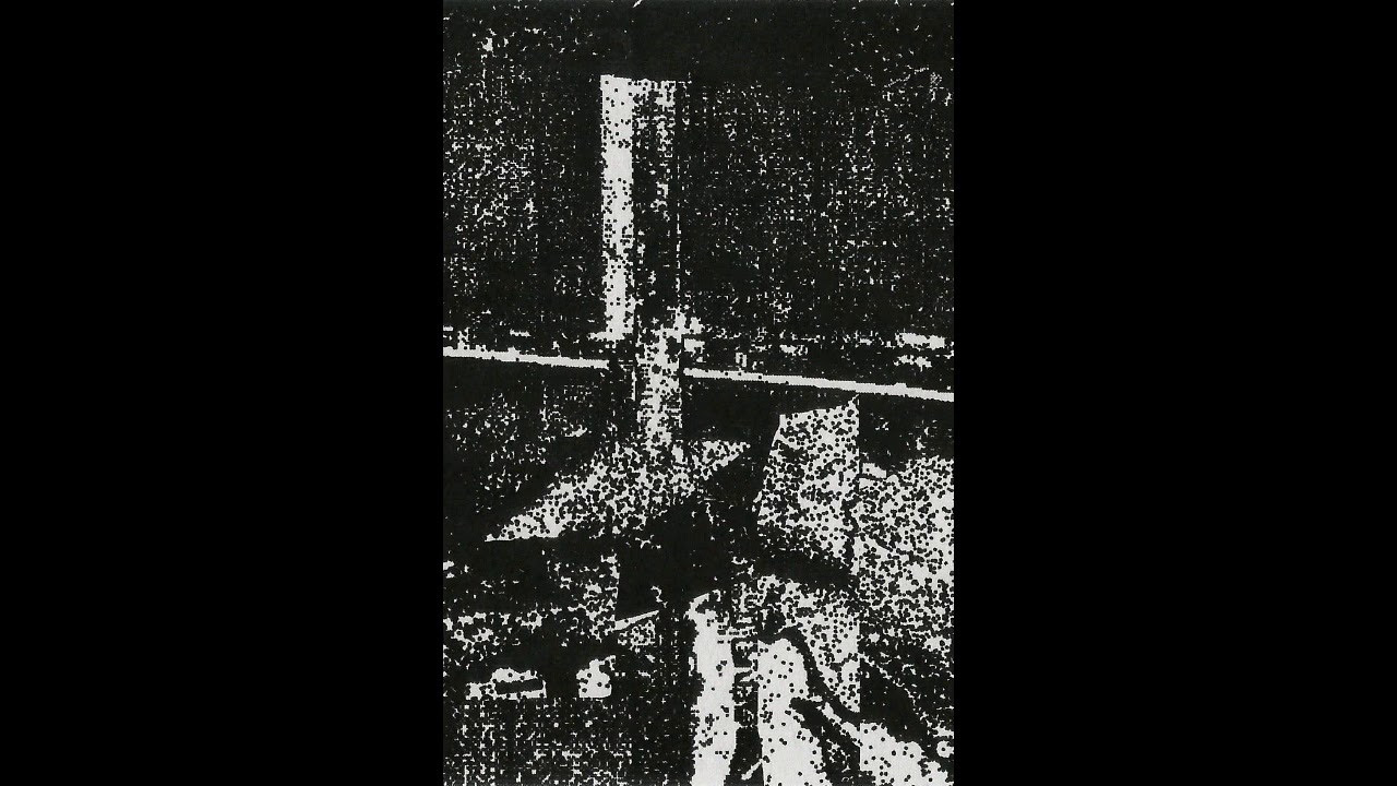 Funeral Altar / Ghaisiuan-Split II