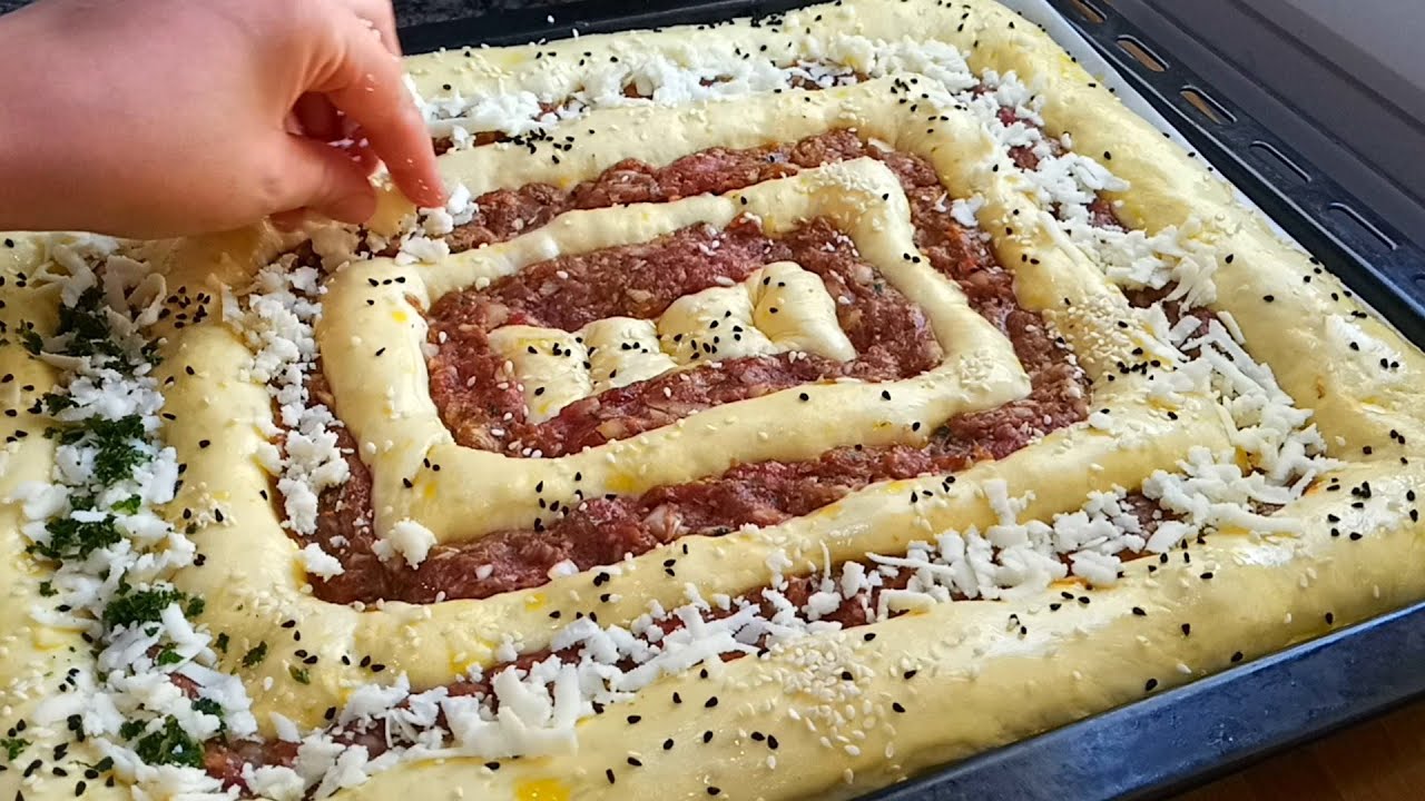 فطيرة الملعقة👌الصيفية بحجم عائلي قطنية بدون عجن ولابيض ولازبدة بطريقة حشو جديدة قمة في الروعة لاتفوت