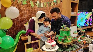 Ilan's 3rd Birthday Party - Dinosaur theme cake \& decorations | Ilan Champ