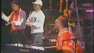 Stevie Wonder - It&#39;s Wrong Live in Tokyo (In square circle)