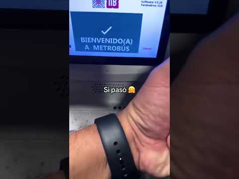 Pagando el metrobús
