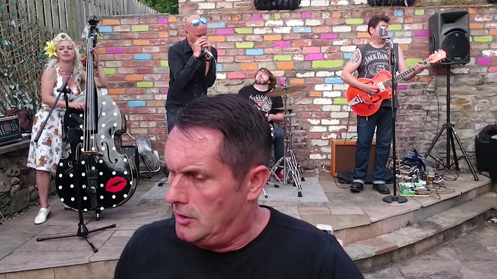 MUSTANGZ  TRIO  /  BLUES  /  WITH  GUEST  NEIL  Mc...